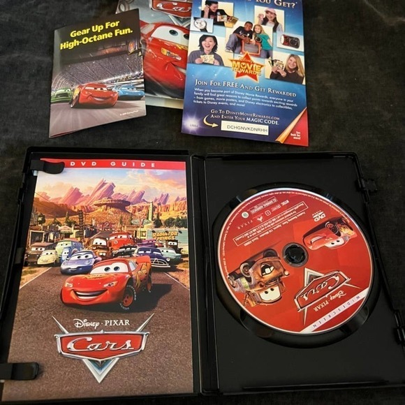 5/$25  DISNEY'S Pixar Cars Widescreen edition movie DVD - Picture 3 of 4